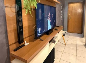 286aafe2b39a86d83f35fd8fa5a221b11601f130 · Lindo apartamento posicionado de frente, excelente Condomínio Bela Vitta.