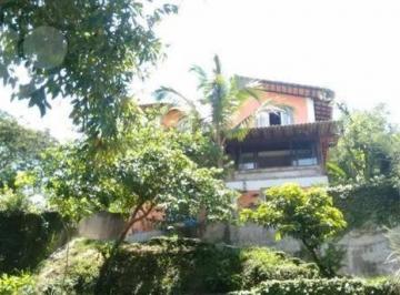 3a2c2223ebeab1179aea8b8b8742dd5a4495e0c2 · Casa com 4 dormitórios à venda, 202 m² por R$ 790.000,00 - Itaipu - Niterói/RJ