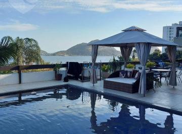 0e8215ce35e7568d86ce1533f9412c4404beabbc · casa com vista para a Bahia de Guanabara