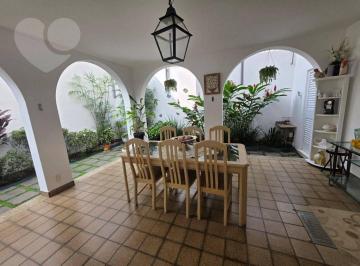 cd9d777021aeb83004d7ba88eef7cbb6fdadbe5e · Casa à venda, 303 m² por R$ 1.800.000,00 - São Francisco - Niterói/RJ