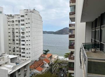 59816627655358312b908316e8cd612b17445001 · More com sofisticação a poucos passos da praia !