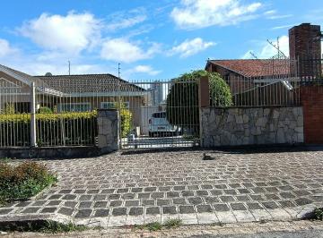 Casa de 4 quartos, Curitiba · Casa no Jardim Botânico, 350 m², em terreno com 828 m² (24 x 34,5 ), 140 m do JBotãnico