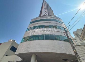 Apartamento · 170m² · 3 Quartos · 2 Vagas · Apartamento à Venda no EDIFÍCIO YVERDONcom 3 quartos no Centro em Balneário Camboriú