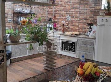Casa · 90m² · 3 Quartos · 2 Vagas · Linda casa em condomínio Terra Nova