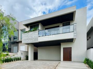 Casa · 253m² · 4 Quartos · Sobrado 4 quartos - Parque Tauá