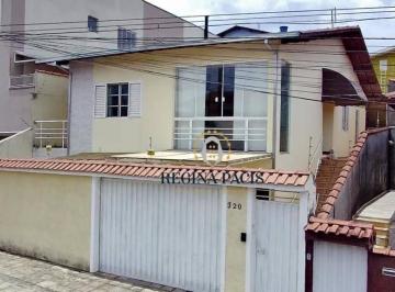 a160ed2b5504dc25752e7b26772229f988afb235 · Casa com 3 dormitórios à venda, 160 m² por R$ 750.000,00 - Jardim das Hortênsias - Poços de Caldas/M