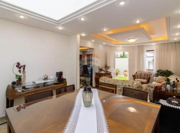 Casa · 250m² · 3 Quartos · 4 Vagas · Sofisticação, Conforto e Lazer em Casa de Alto Padrão na Vila Rosália
