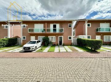 Casa · 96m² · 3 Quartos · 2 Vagas · Villagio Alvarelhos 3 dormitórios e espaço gourmet – Ótima localização