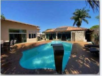 Casa · 600m² · 4 Quartos · Casa à Venda Com 4 Quartos em Vicente Pires, com 800m².