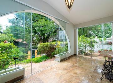 Casa · 250m² · 3 Quartos · 1 Vaga · Casa Terrea á venda no bairro da Sumaré com 3 quartos, 1 vaga de garagem