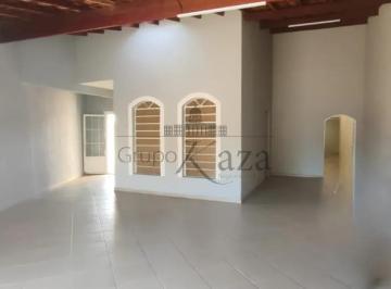 Casa · 270m² · 3 Quartos · 2 Vagas · Oportunidade - Casa Térrea - Jardim Satélite - 3 Dormitórios - 121m².
