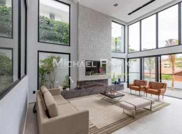 Casa · 511m² · 4 Quartos · 3 Vagas · Casa em condomínio