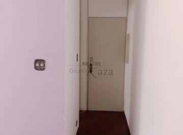 Apartamento · 80m² · 2 Quartos · 1 Vaga · Oportunidade - Apartamento - Floradas de São José - Condomínio Violetas - 2 Dormitórios - 80m².