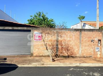 Terreno · 250m² · Terreno com ótima localização, próximo a escolas e creches.
