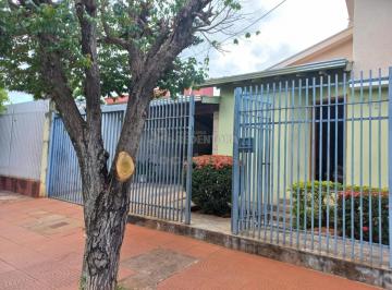 Casa · 396m² · 2 Quartos · 2 Vagas · Casa Padrão em São José do Rio Preto