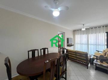 Sala · Apartamento com 2 quartos (1 suíte), 1 vaga e lazer à venda em Jardim Astúrias, Guarujá