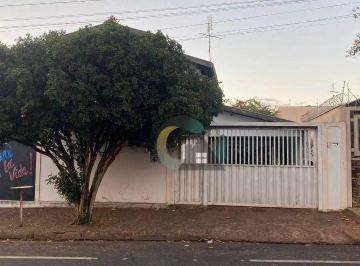 2b9771dbf5090551399e85bfa8d0b9e2654d8f24 · Casa com 3 dormitórios à venda, 174 m² por R$ 550.000 - Jardim Soares - Barretos/SP