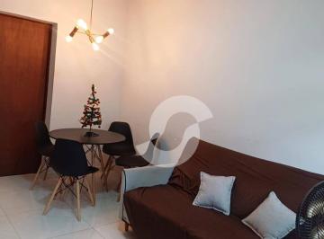 e2dfe2e1e96f7bf0bafd3cbf3db3c302216a4788 · Apartamento 2 quartos, Reformdo e c/ Planejados na beira da rua.