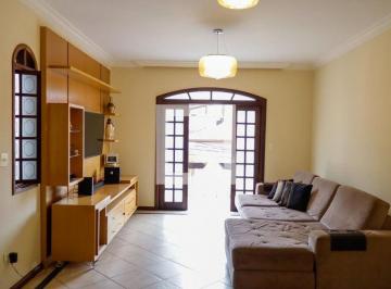 Casa · 250m² · 3 Quartos · 3 Vagas · Casa à Venda - Umuarama, 3 Quartos, 250 m2