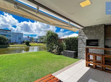 Apartamento · 118m² · 2 Quartos · 2 Vagas · Apartamento no condomínio Rossi Atlântida