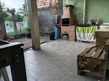 770766eaa03f55eaded2ced89f6254e84e66052b · Sobrado com Salão Comercial Alugado, 3 Dormitórios (1 Suíte) e Quintal