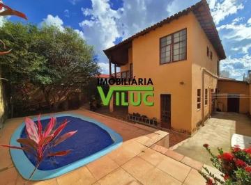 Casa · 300m² · 4 Quartos · Casa à venda - no Castelo