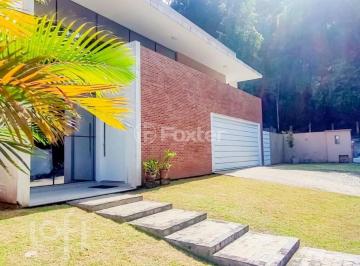 f6bc14b6 · Casa em Condomínio, 3 dormitórios, 244.75 m², em Cachoeira do Bom Jesus