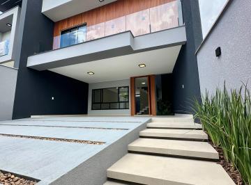 Foto 01 · Imperdível: Casa à venda em Joinville-SC, bairro Glória, 3 quartos, 3 suítes, 3 salas, 1 banheiro, 4