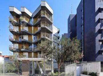 Apartamento de 3 quartos, Curitiba · IMPERDÍVEL! OPORTUNIDADE! Apartamento Amplo com três sacadas e elevador