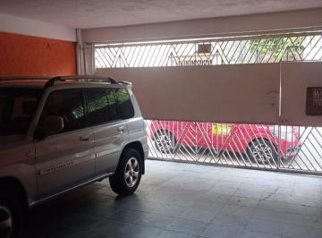 Casa de 3 quartos, São Paulo · Sobrado na Vila Universitária três dormitórios duas vagas