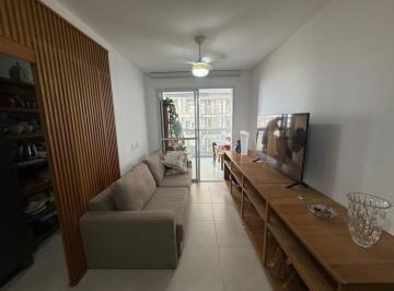 Foto · Apartamento a venda no Centro de Guarapari. Edifício com área de lazer