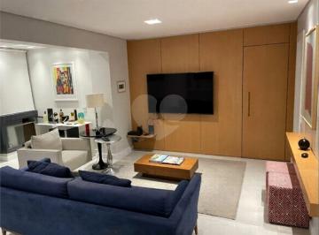 Apartamento de 2 quartos, São Paulo · Apartamento a venda em Pinheiros