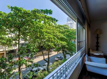 Apartamento de 4 quartos, Rio de Janeiro · Apartamento com 4 Quartos, 187 m² , 1 suite, 3 banheiros , 2 vagas. LEBLON !