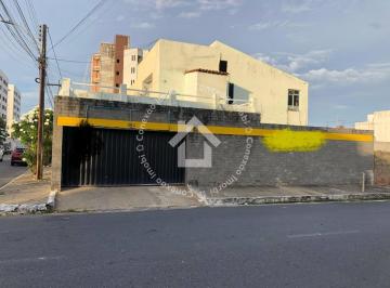 Casa no Bairro Atalaia em Aracaju | 10 Quartos, 3 Suítes, Casa de Esquina, 450m², a 3 ruas da Orla de Atalaia – Ideal para Investimento · Casa no Bairro Atalaia em Aracaju | 10 Quartos, 3 Suítes, Casa de Esquina, 450m², a 3 ruas da Orla d