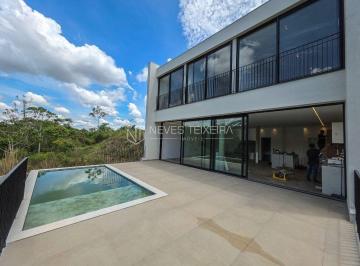 Casa · 350m² · 4 Quartos · 2 Vagas · Jardim Botânico! 4 Suítes! Vista Livre!