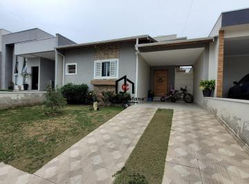 Casa · 225m² · 3 Quartos · Casa à venda - em Pindamonhangaba