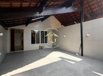 Casa · 120m² · 2 Quartos · 4 Vagas · Casa com 2 dormitórios sendo 1 suíte com closet no Canto do Forte