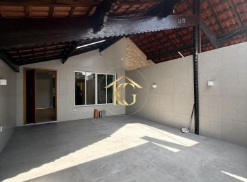 Casa · 120m² · 2 Quartos · 4 Vagas · Casa com 2 dormitórios sendo 1 suíte com closet no Canto do Forte