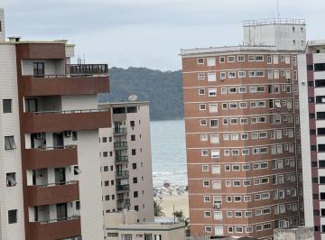 Apartamento · 285m² · 3 Quartos · 2 Vagas · Cobertura semimobiliada com 3 dormitórios no bairro Guilhermina