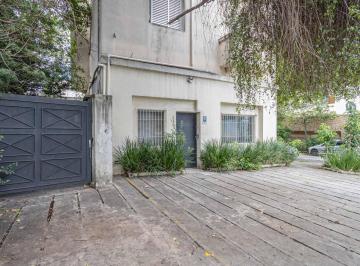 Comercial · 250m² · 4 Quartos · 1 Vaga · Loja na Rua Capitão Francisco Padilha, N. 108 • 250 m²