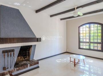 Casa · 156m² · 3 Quartos · Oportunidade!