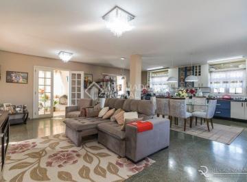 Apartamento · 233m² · 3 Quartos · 2 Vagas · Excelente cobertura com linda vista.