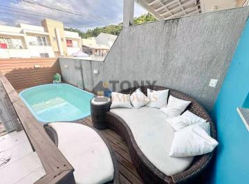 Casa · 50m² · 2 Quartos · 1 Vaga · Casa mobiliada com piscina - Palhoça