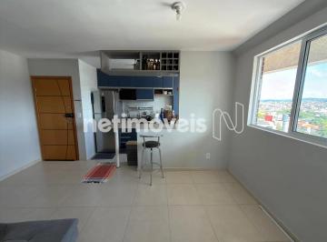 Apartamento · 44m² · 2 Quartos · 2 Vagas · Apartamento com 2 quartos, no 1° de Maio.