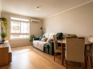Living-Janela-Split. · Apartamento de 2 Dormitórios na Cidade Baixa Porto Alegre | Porteira Fechada e G