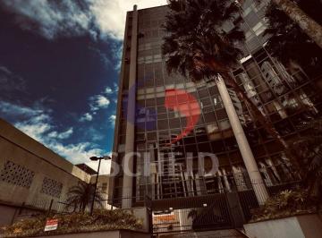 Comercial · 360m² · 8 Vagas · vende-se varias Salas Comercial , sendo 1 Lage inteira , 5 banheiros e 8 vagas chácara Santo Antônio