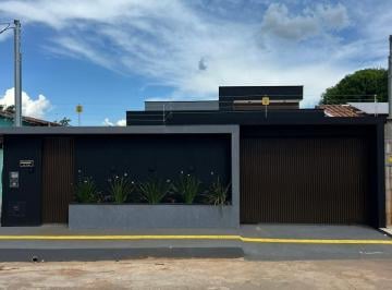 Casa · 147m² · 3 Quartos · 3 Vagas · Casa Térrea 3 Quartos para Venda - Excelente Oportunidade