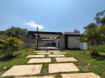 Casa de 3 quartos, Pardinho · Casa 148m² com 3 suítes e lareira no Ninho Verde 2 Eco Residence – Pardinho