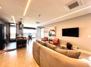 Apartamento de 2 quartos, São Paulo · Apartamento para locação em condomínio clube com 2 suítes, 2 vagas e mais de 10 mil m² de área verde