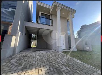 Casa de 3 quartos, Curitiba · Sobrado de 143m² a venda no Umbará